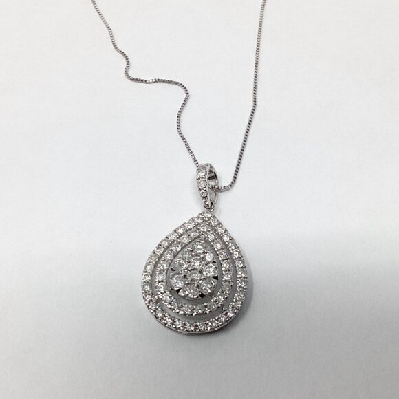 #5Z61B2 18K White Gold Tear Drop Necklace - Picture 2 of 4